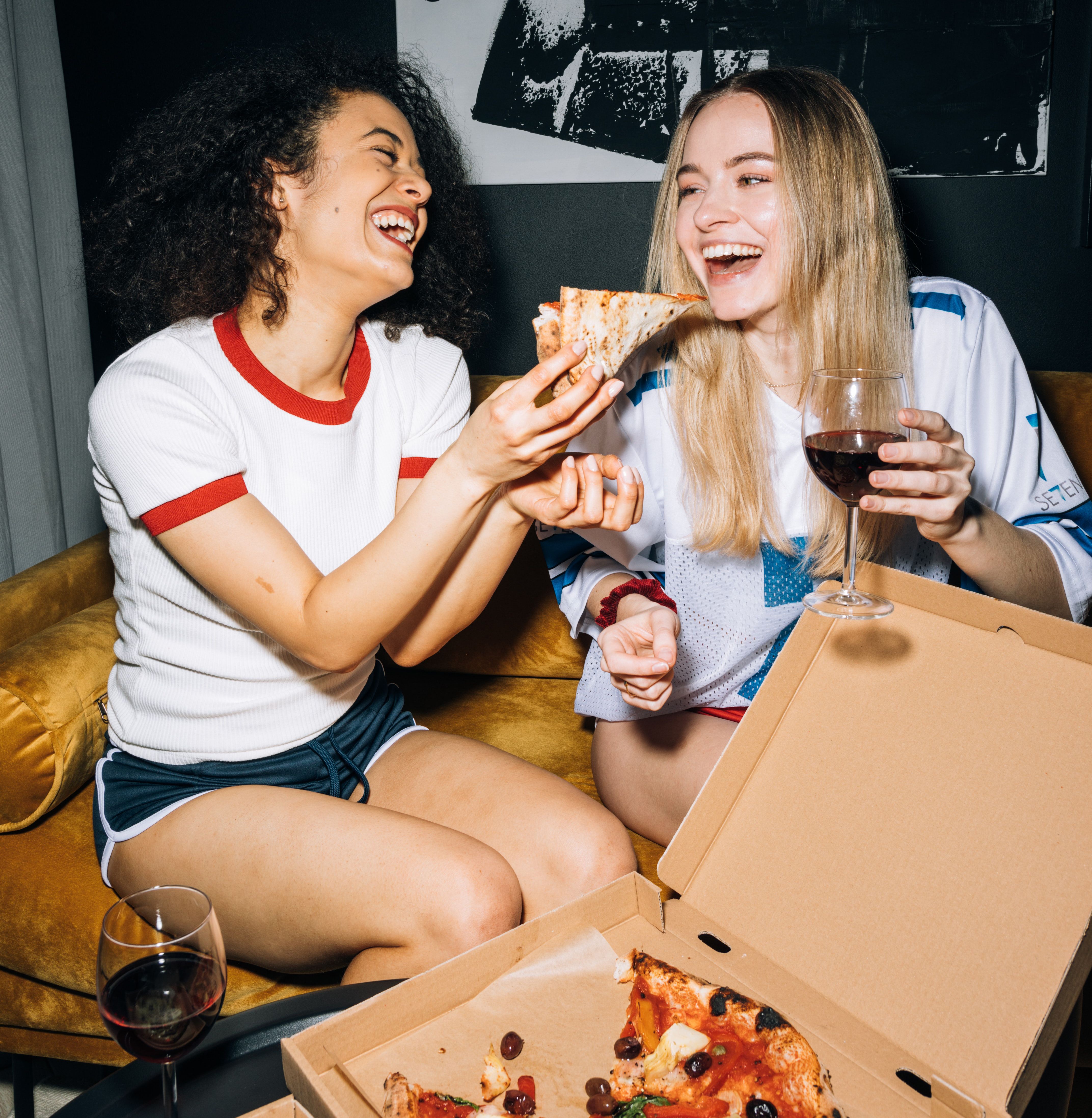 PIZZA.jpg