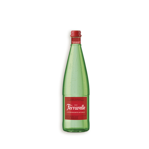 Acqua minerale ferrarelle frizzante