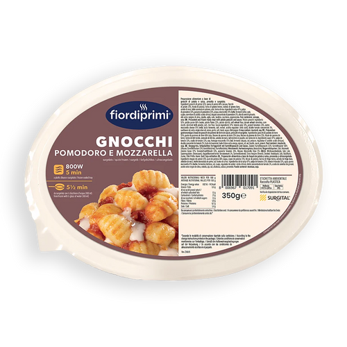 Gnocchis con tomate y queso mozzarella